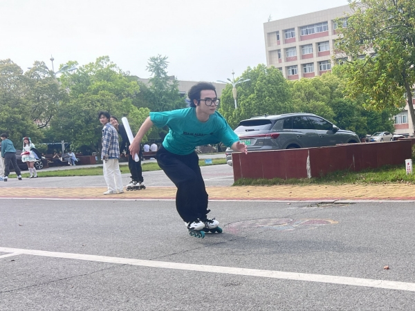 1715130302897282.png 图片1.png